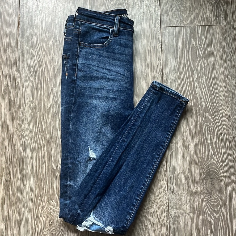 American Eagle Outfitters Dark Blue Denim Skinny Jeans size 2